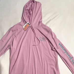 New vineyard vines sweatshirt